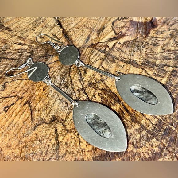 K2 Jasper in Granite Earrinngs 3 1/4” - Picture 6 of 8